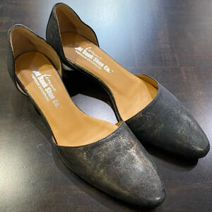 Femme Right Bank Shoe Co Pointed Toe Flats Sz 6M